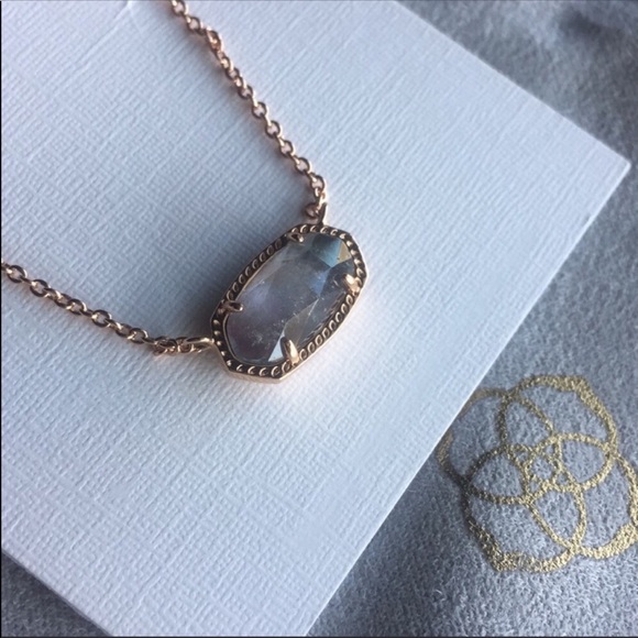 Kendra Scott necklace - Picture 3 of 5